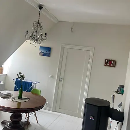 Topfloor Entire Apartment